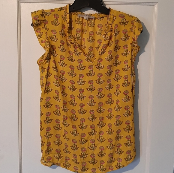 LOFT Tops - 3/$25 LOFT Small Floral Top